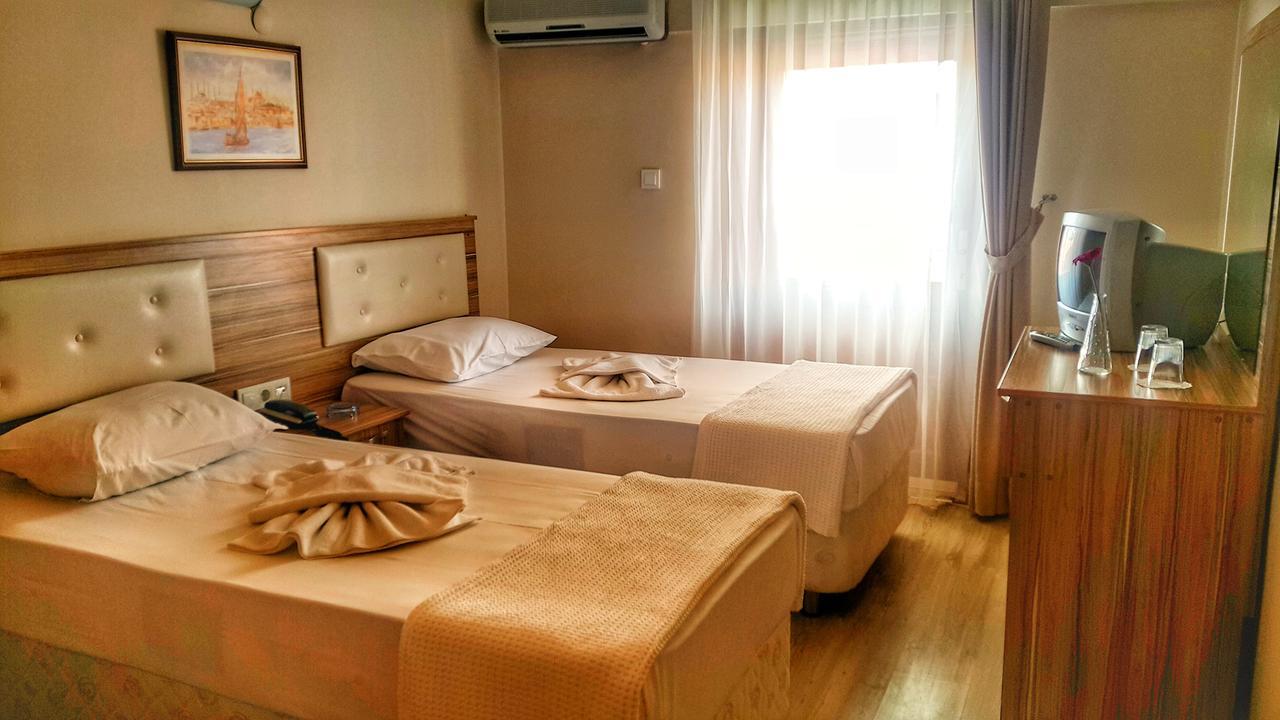 Aziz Arslan Hotel Ayvalı Esterno foto