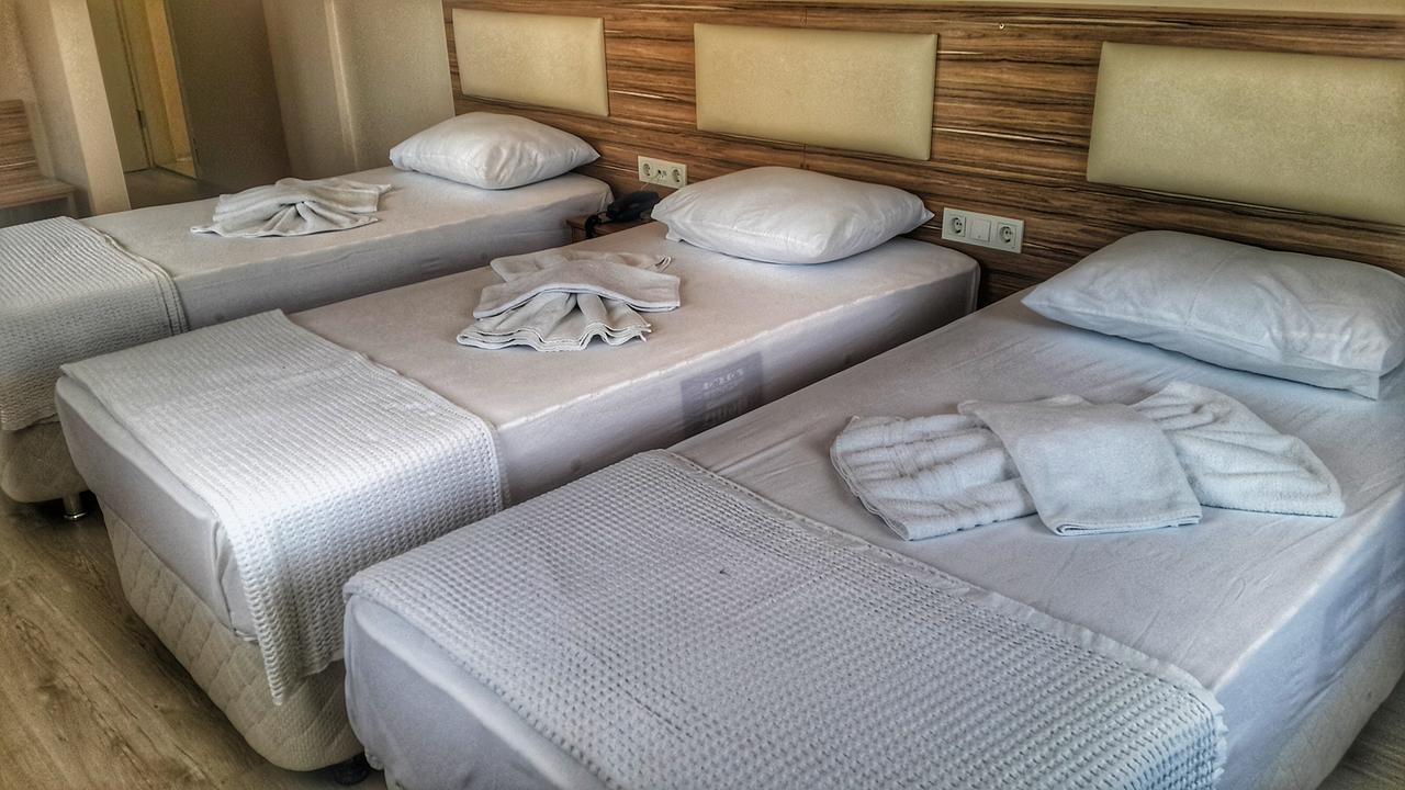 Aziz Arslan Hotel Ayvalı Esterno foto
